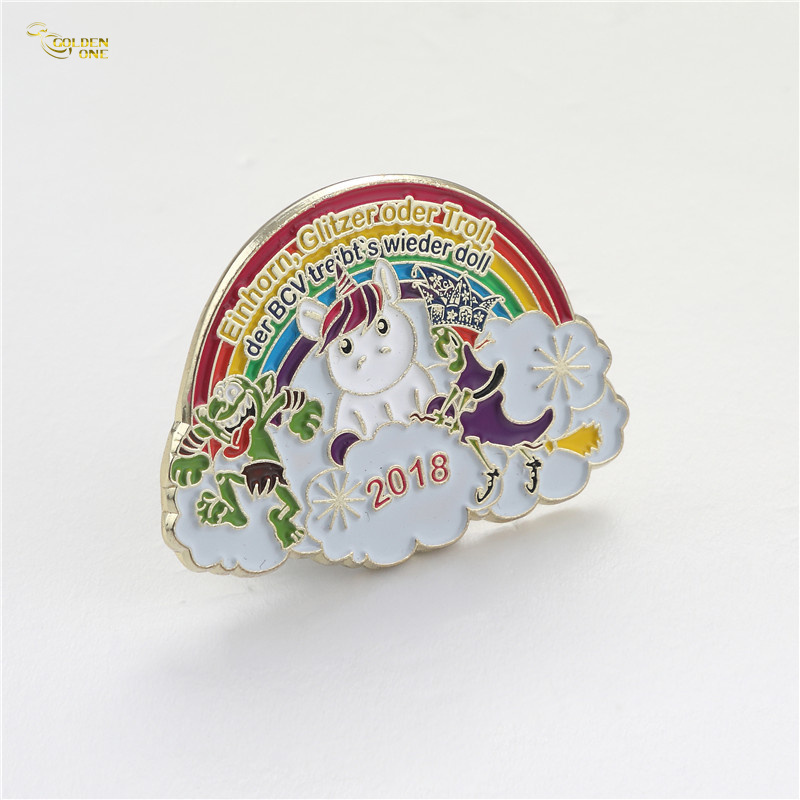 Pin de solapa de carnaval de aleación de zinc con forma de moda de recuerdo personalizado de esmalte suave de regalo de gran oferta