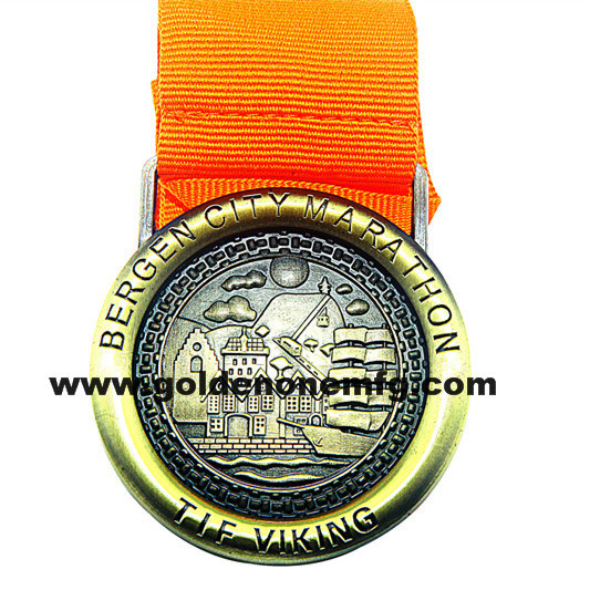Medalla de premio de latón antiguo de fundición a presión con cinta